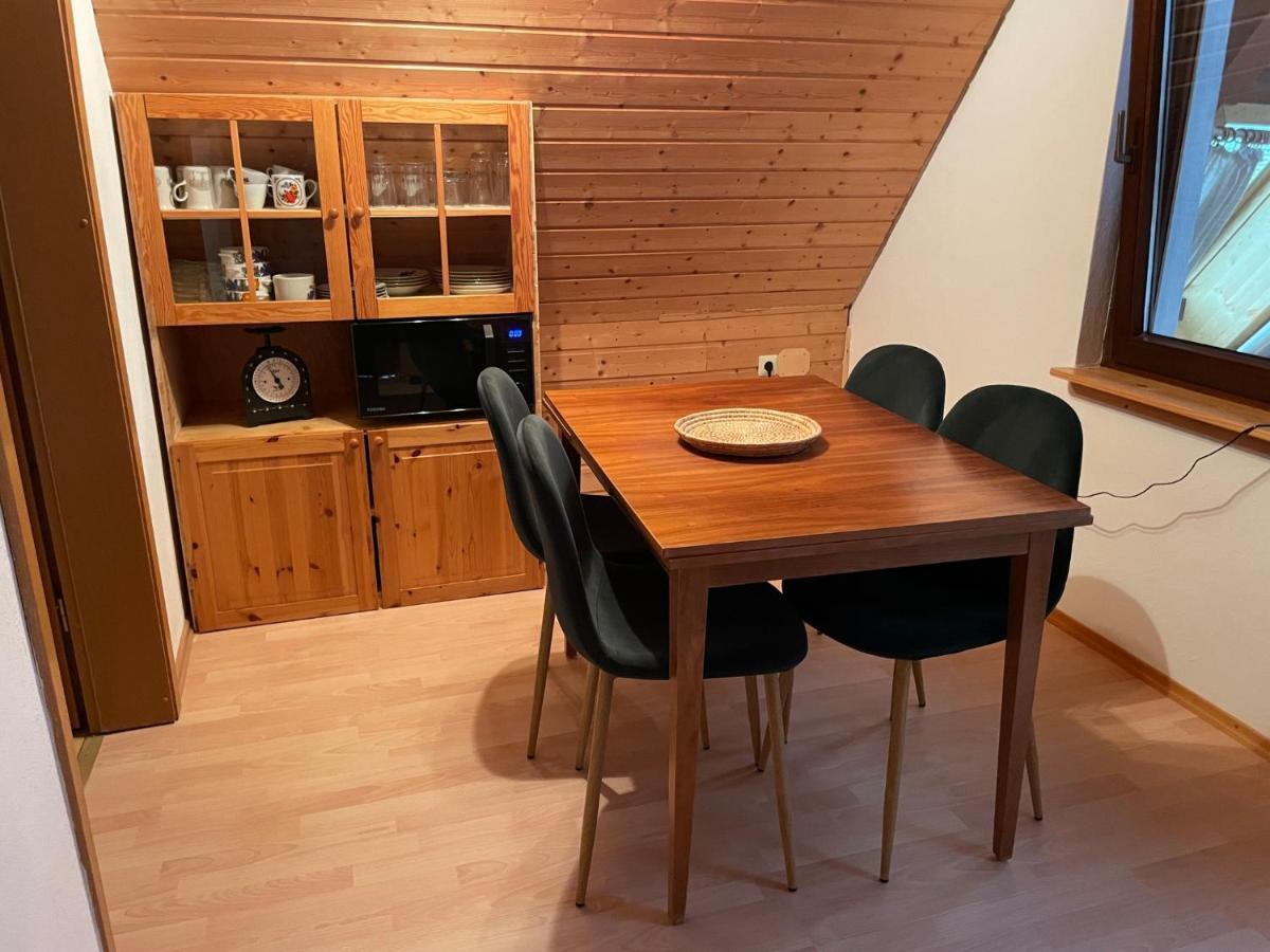 Haus Tannenzaepfle Leilighet Waldachtal Eksteriør bilde