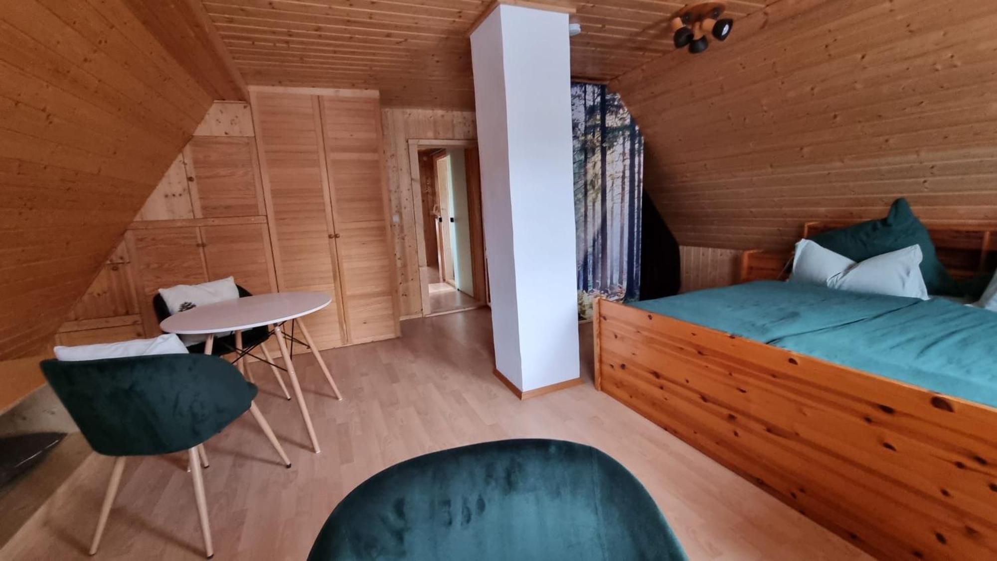 Haus Tannenzaepfle Leilighet Waldachtal Eksteriør bilde